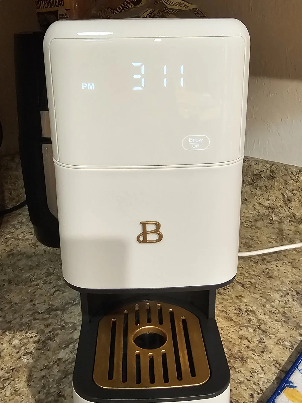 Cream Single-Serve Coffee Maker with Touch Controls